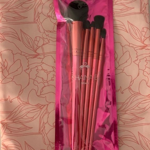 🌸 SHAINA B MIAMI  Brush Set - Picture 5 of 6